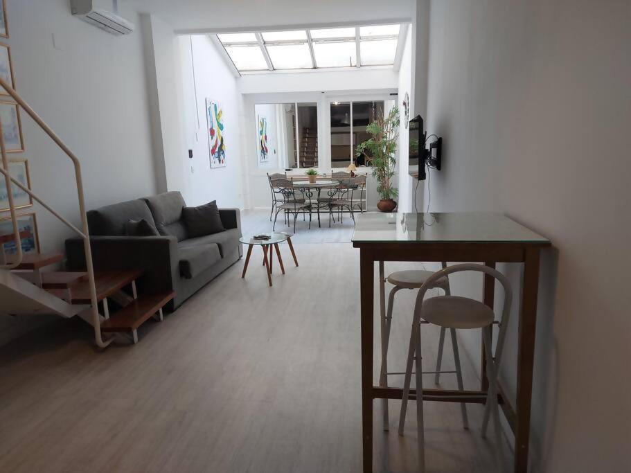 Duplex Center Parking Netflix Amazon Video Lejlighed Sevilla Eksteriør billede