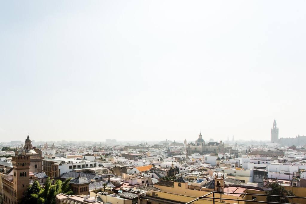 Duplex Center Parking Netflix Amazon Video Lejlighed Sevilla Eksteriør billede