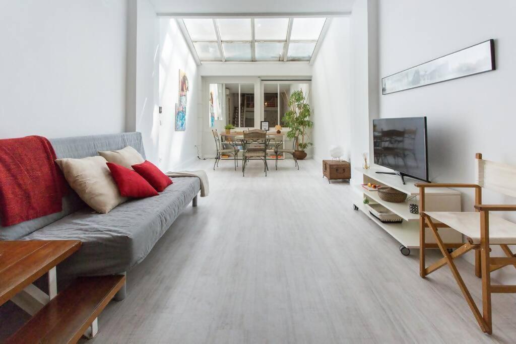Duplex Center Parking Netflix Amazon Video Lejlighed Sevilla Eksteriør billede